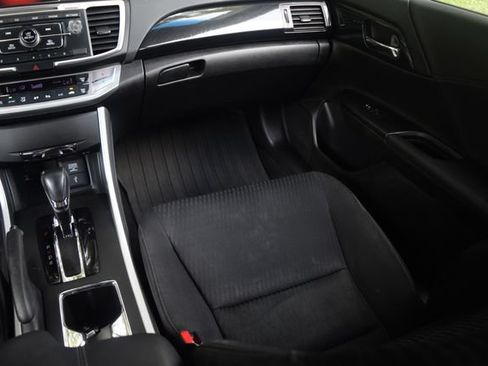 Used 2013 Honda Accord Sport image 14