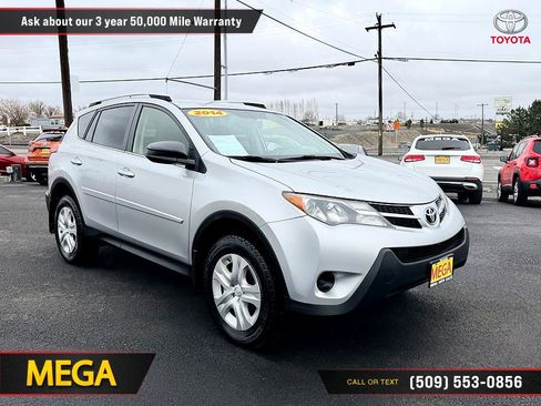 Used 2014 Toyota RAV4 LE image 6