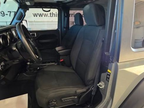 Used 2021 Jeep Wrangler Sport image 13
