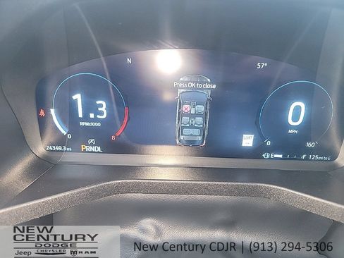 Used 2025 Ford Explorer ST-Line AWD/4WD image 13