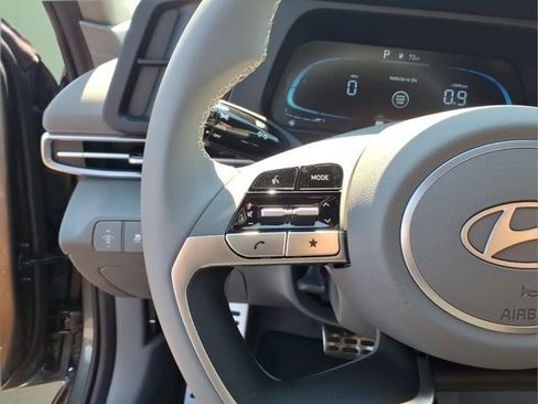 New 2026 Hyundai Elantra Sport FWD image 17
