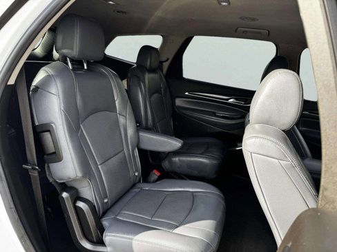 Used 2019 Buick Enclave Essence image 49