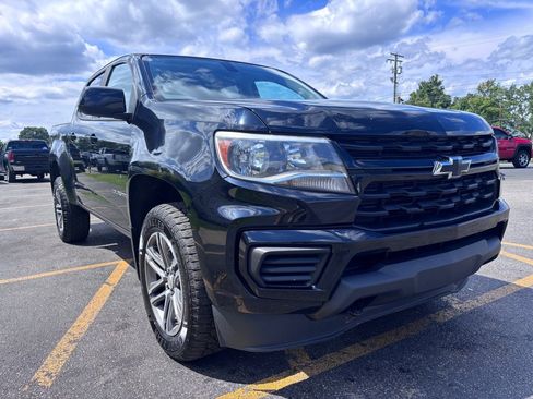 Used 2021 Chevrolet Colorado W/T w/ Custom Special Edition AWD/4WD image 4