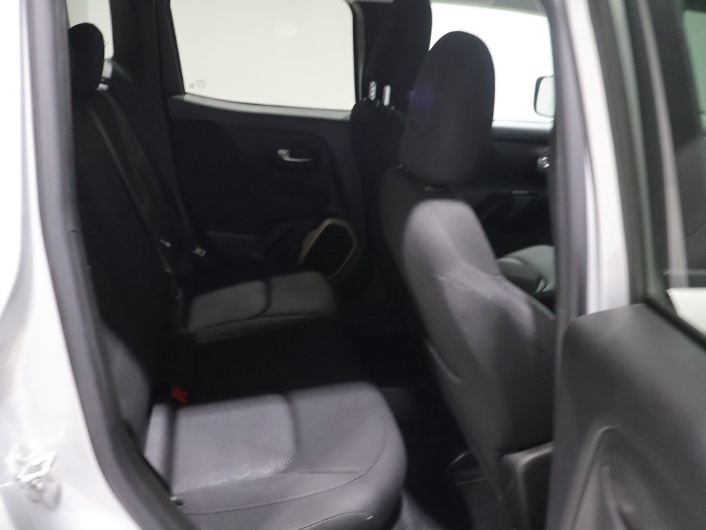 Used 2016 Jeep Renegade Latitude AWD/4WD image 20