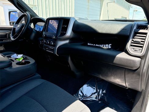 New 2024 RAM 2500 Tradesman w/ Chrome Appearance Group image 18