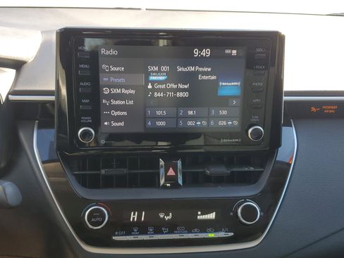 Used 2022 Toyota Corolla LE image 23