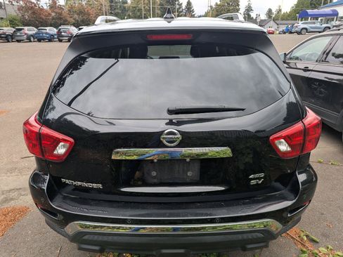 Used 2019 Nissan Pathfinder SV AWD/4WD image 5