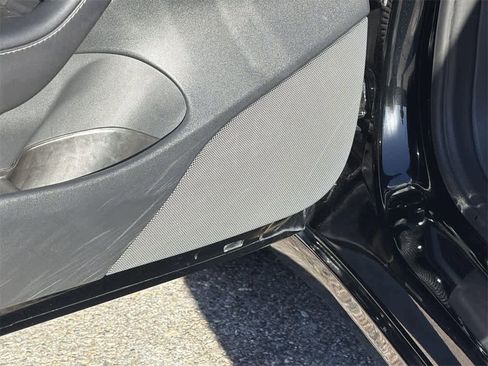 Used 2022 Tesla Model 3 Long Range image 25