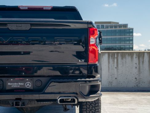 Used 2020 Chevrolet Silverado 1500 LT Trail Boss w/ Convenience Package AWD/4WD image 10