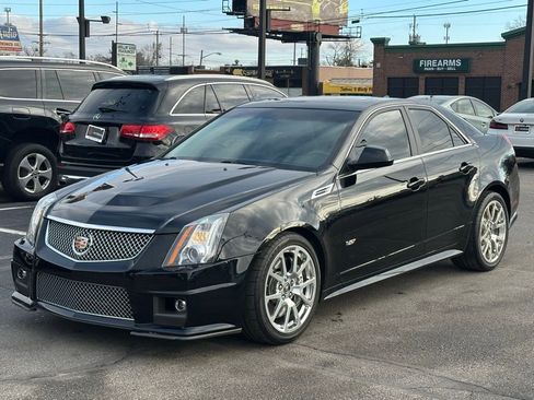 Used 2010 Cadillac CTS V image 9