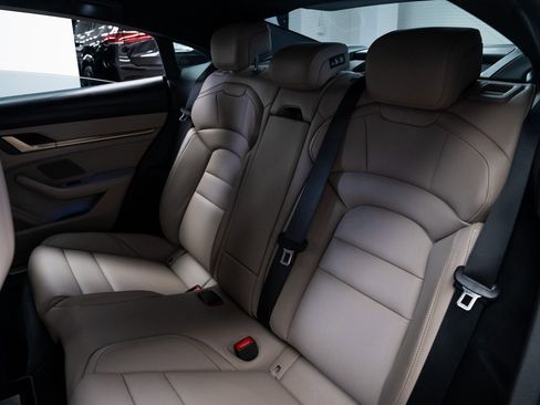 Used 2023 Porsche Taycan 4S image 20