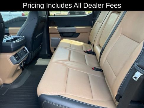 Used 2021 Ford F150 Lariat w/ Equipment Group 502A High AWD/4WD image 18