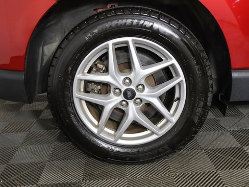 Used 2024 Ford Edge SEL w/ Convenience Package image 18