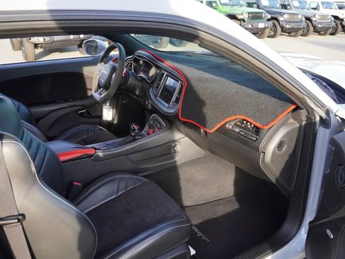 Used 2021 Dodge Challenger SRT Hellcat Redeye image 23