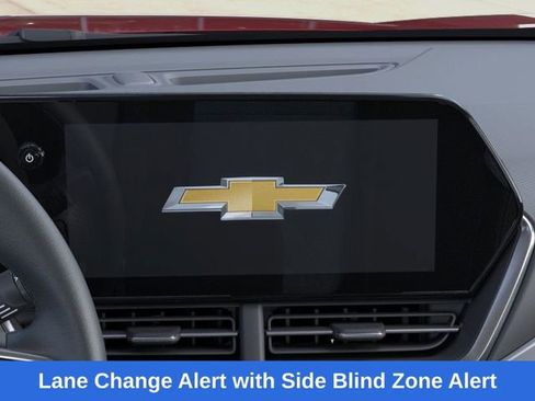 New 2026 Chevrolet Trax LT w/ Driver Confidence Package image 21