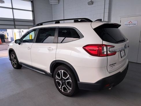 Used 2023 Subaru Ascent Limited AWD/4WD image 8