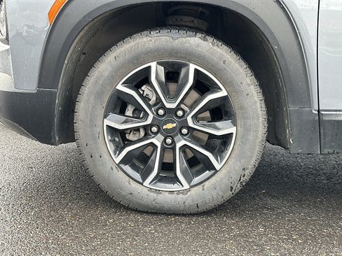Used 2021 Chevrolet TrailBlazer ACTIV w/ Sun and Liftgate Package AWD/4WD image 7
