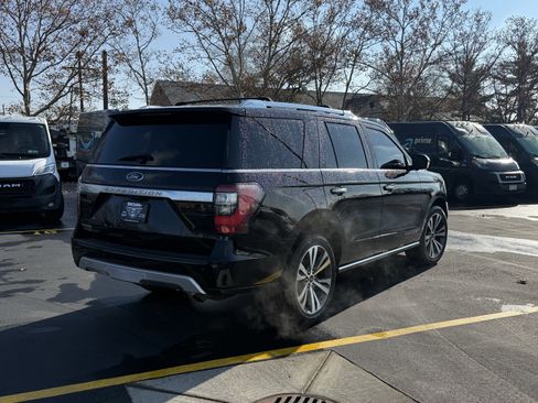 Used 2021 Ford Expedition Platinum image 8
