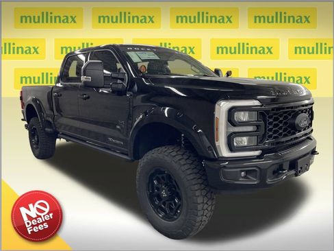 New 2026 Ford F250 XLT w/ XLT Premium Package AWD/4WD image 1