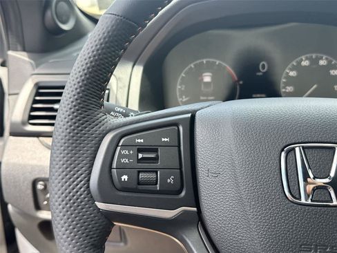 Used 2026 Honda Ridgeline TrailSport image 19