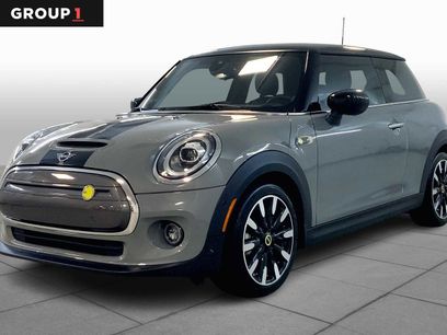 Used 2021 MINI Cooper SE w/ 8.8" Touchscreen Nav Package