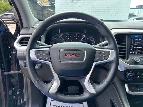Used 2023 GMC Acadia SLT w/ Preferred Package AWD/4WD image 18