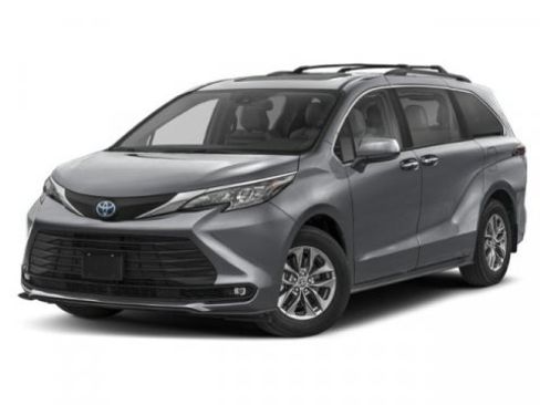 New 2026 Toyota Sienna XLE image 2
