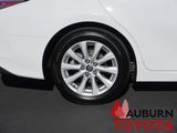 Used 2019 Toyota Camry LE image 4