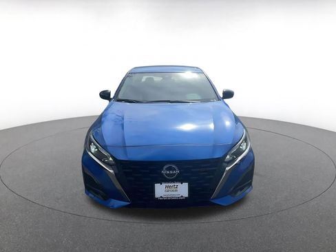 Used 2025 Nissan Altima 2.5 SR image 4