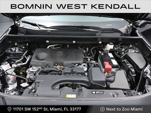 Used 2025 Toyota RAV4 XLE w/ Convenience Package image 12