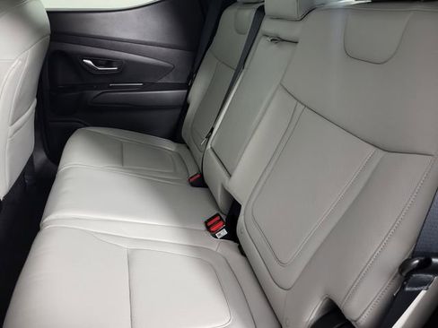 Certified 2025 Hyundai Santa Cruz SEL AWD/4WD image 13