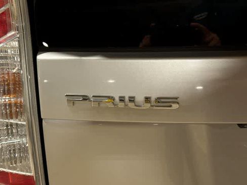 Used 2012 Toyota Prius Three FWD image 25