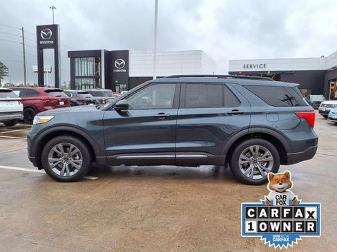 Used 2023 Ford Explorer XLT w/ Equipment Group 202A RWD image 8