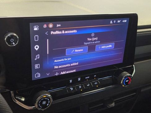 Used 2024 Chevrolet Colorado Trail Boss w/ Advanced Trailering Package AWD/4WD image 17