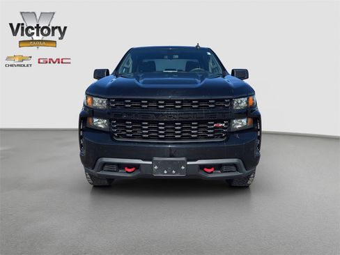 Used 2020 Chevrolet Silverado 1500 Custom Trail Boss w/ Custom Convenience Package image 2