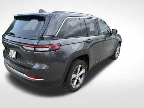 Used 2022 Jeep Grand Cherokee Limited RWD image 7