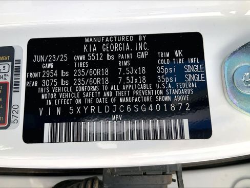 Certified 2025 Kia Sorento S image 58