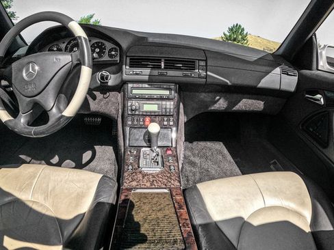 Used 2002 Mercedes-Benz SL 500 image 32