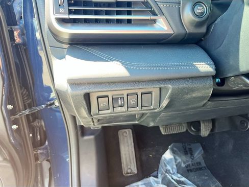 Used 2025 Subaru Outback Touring XT w/ Popular Package #2 AWD/4WD image 10