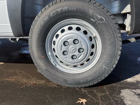 New 2026 RAM ProMaster 2500 w/ Safety Group FWD image 32