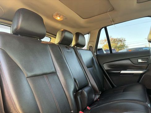 Used 2011 Ford Edge SEL w/ 202A Rapid Spec Order Code FWD image 28