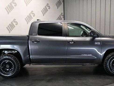 Used 2021 Toyota Tundra SR5 RWD image 4