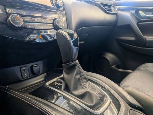 Used 2018 Nissan Rogue Sport SL w/ SL Premium Package AWD/4WD image 11