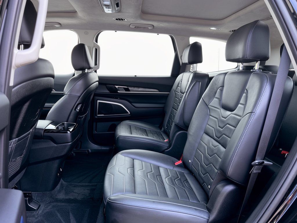 Used 2020 Kia Telluride SX w/ SX Prestige Package AWD/4WD image 25
