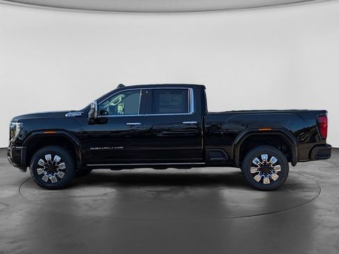 New 2026 GMC Sierra 3500 Denali w/ Denali Reserve Package AWD/4WD image 9