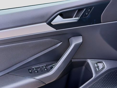 Certified 2021 Volkswagen Jetta S image 16