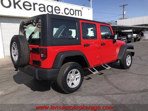 Used 2015 Jeep Wrangler Unlimited Sport AWD/4WD image 8