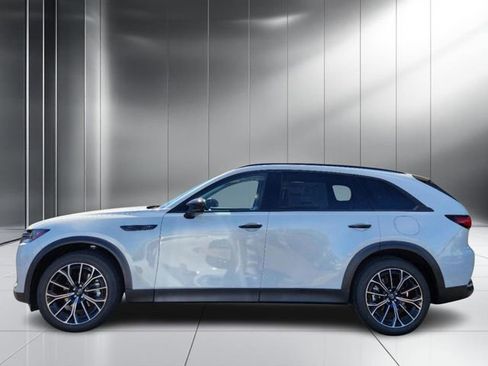 New 2025 MAZDA CX-70 Plug-In Hybrid w/ Premium Pkg image 23