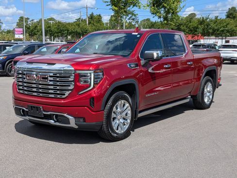 Used 2023 GMC Sierra 1500 Denali AWD/4WD image 7