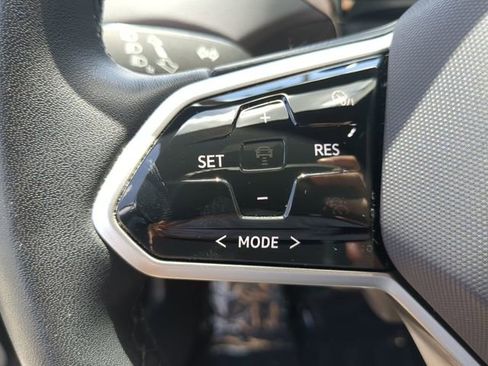 Certified 2023 Volkswagen ID.4 Pro RWD image 27